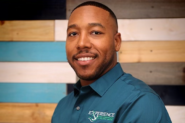 Top 5 Reasons Cape Coral FL Patients Choose Dr. Omar Clark and The Experience Health & Wellness Team for SoftWave Therapy!
